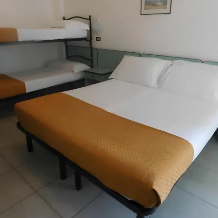 Otel Dolores 3*